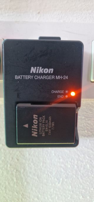 Pack Reflex profesional – D3100 + Tamron 18-200mm