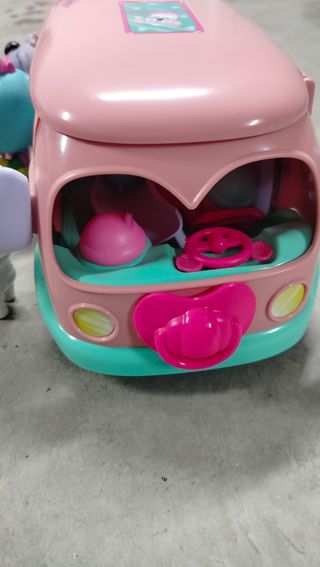 Caravana de koala bebés llorones