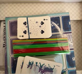 Juego Frozen II 50 juegos Trefl