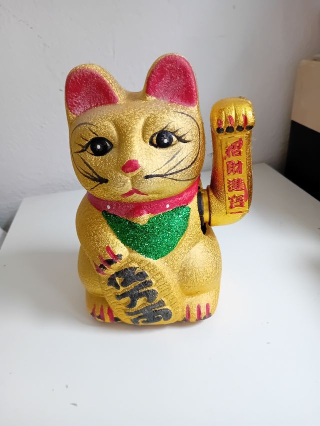 Statuetta portafortuna GATTO MANEKI NEKO