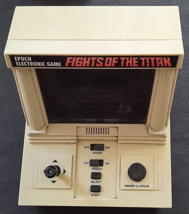 “FIGHTS OF DE TITAN”, JUEGO ELECTRÓNICO DE 1983.