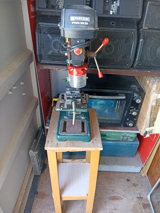 Taladro de columna con carro