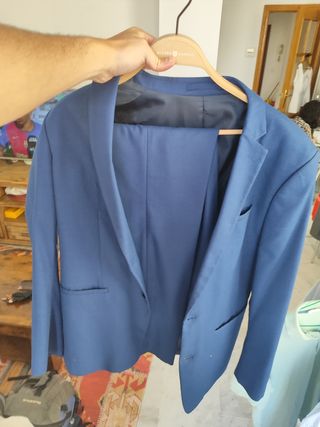 Traje hombre Zara azul eléctrico 