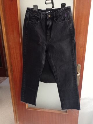 Vaqueros Desigual negros