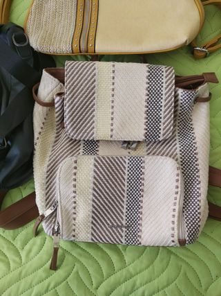 3 MOCHILAS