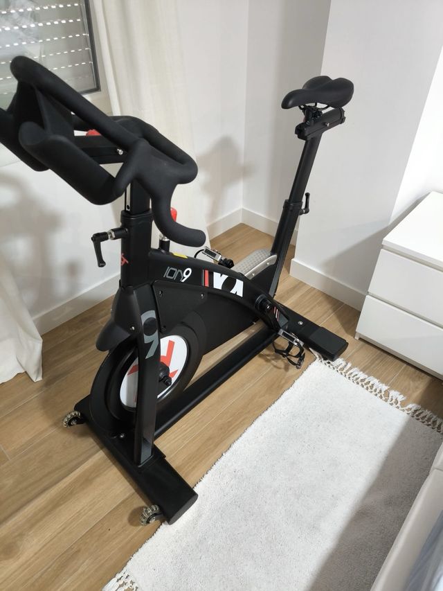Bicicleta de spinning ION9