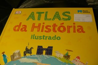 Atlas da História Ilustrado (Portuguese Edition)