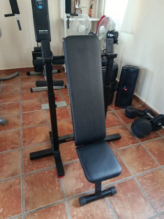 Banco press + mancuernas (102kg)