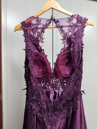 Vestido de fiesta morado