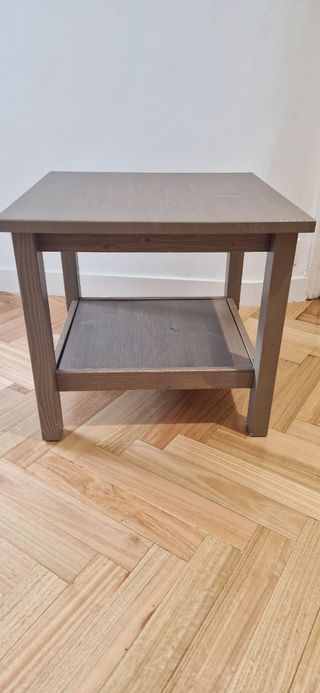 Mesita Ikea marrón- madera