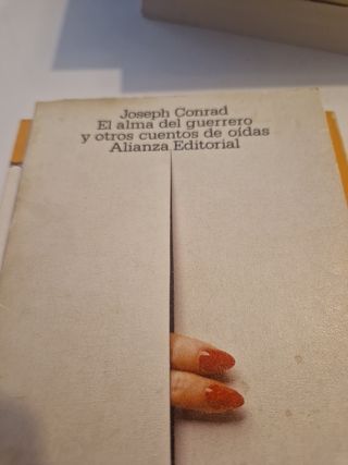 LOTE DE 4 LIBROS Los pequeños burgueses y otros