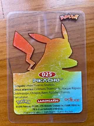 CROMO CARTA POKEMON EDIBAS LAMINCARDS 2005 PIKACHU