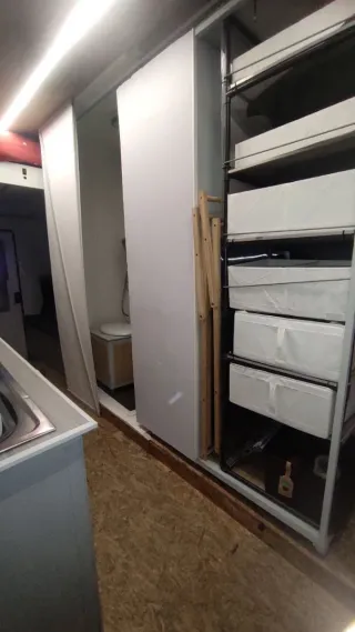 Camión furgoneta camper / autocaravana