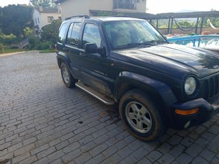 Jeep Cherokee 2004
