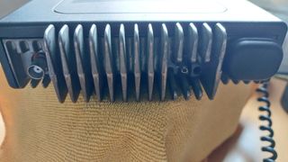 Emisora Motorola GM950 UHF