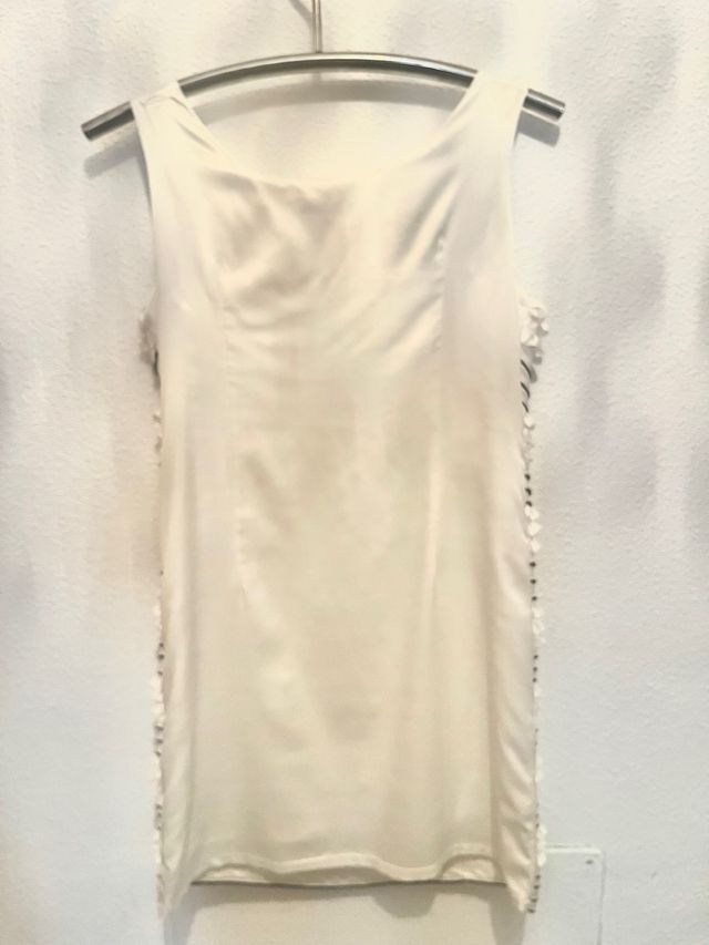 Vestido blanco de raso