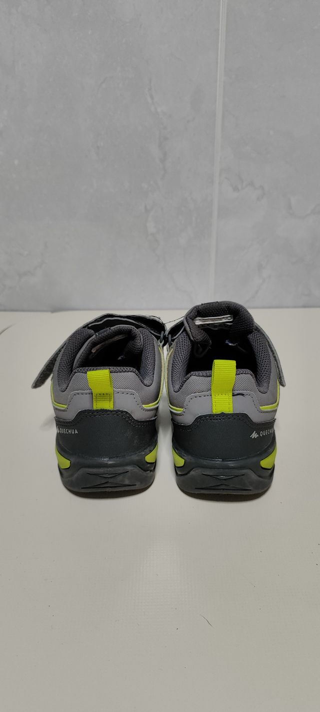 Zapatillas trekking quechua niño 33