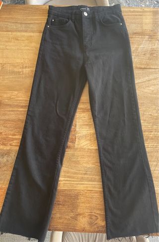 Pantalón Stradivarius talla 36