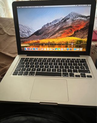 Macbook Pro 13” A1278 con cargador