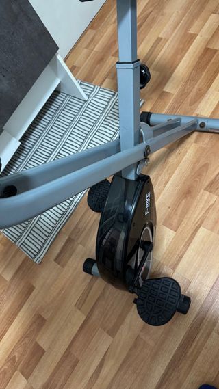 Bicicleta estática plegable
