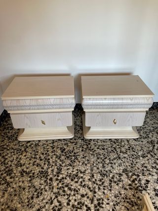 Conjunto dormitorio matrimonio clásico beige