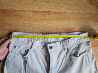 Pantalón chino hombre zara
