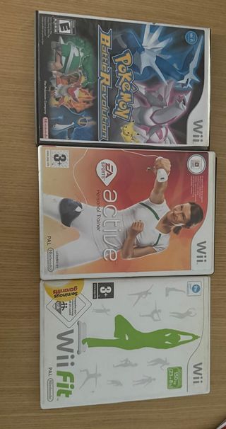 Cónsola Wii, tabla, mandos,juegos.