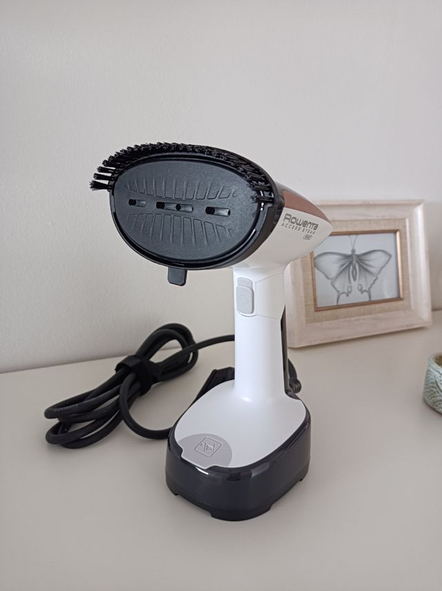 Escova a Vapor Rowenta Access Steam Pocket DR3030