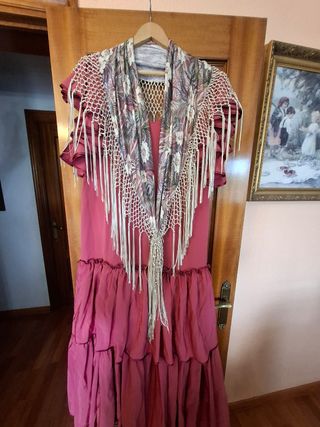 Traje Flamenca burdeos talla 52