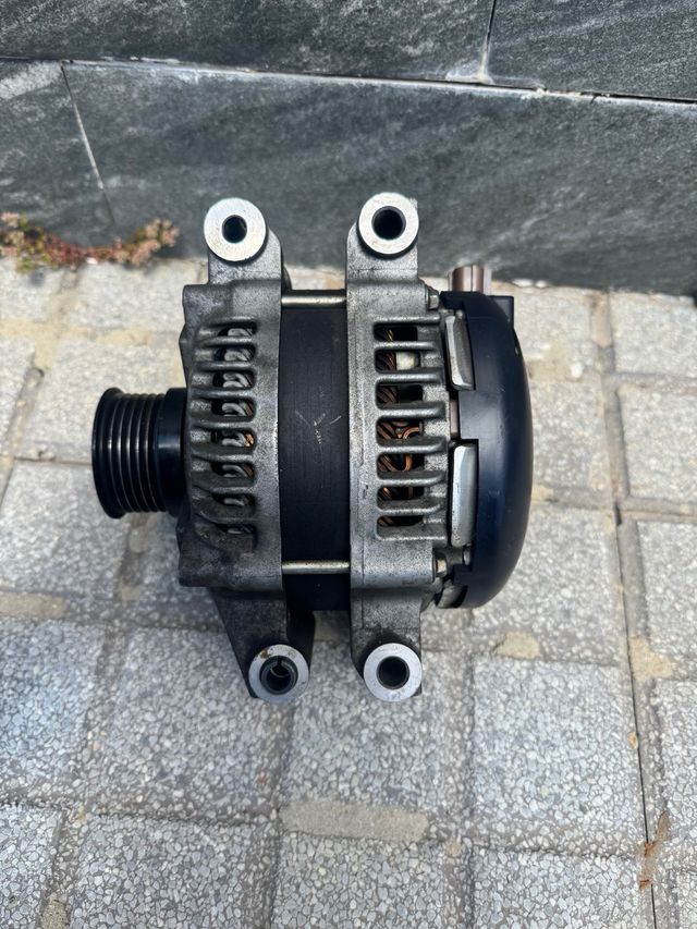 Alternador jeep