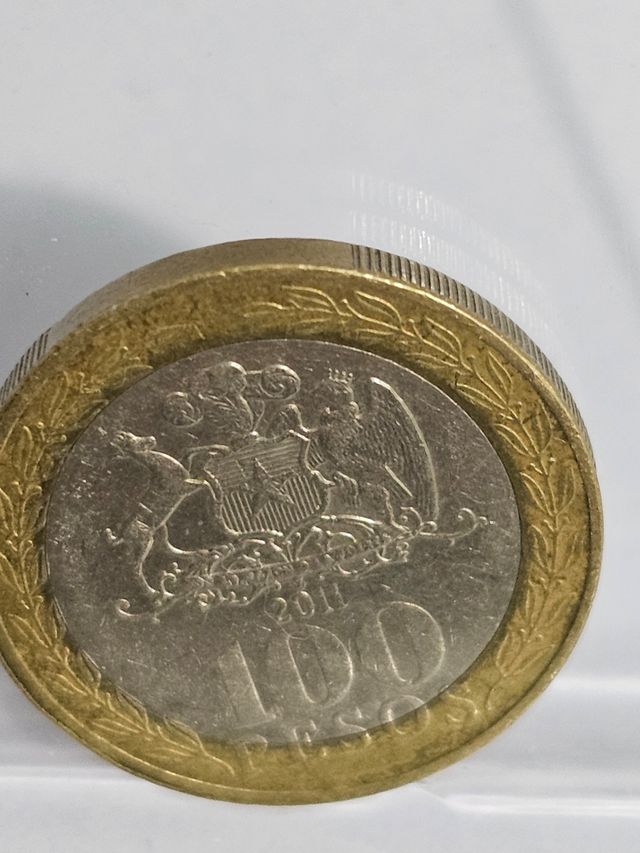 Moneda 100 pesos chilenos 2011