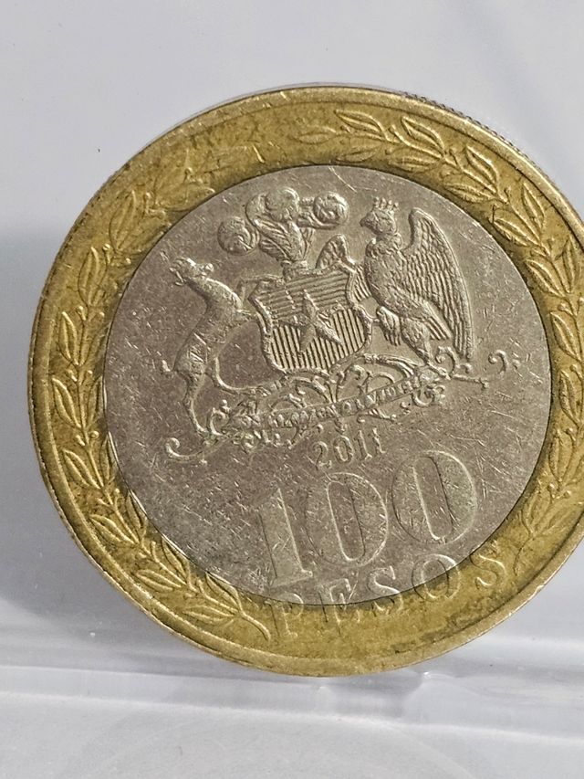 Moneda 100 pesos chilenos 2011
