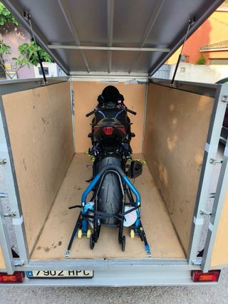 Alquiler Remolque Cerrado