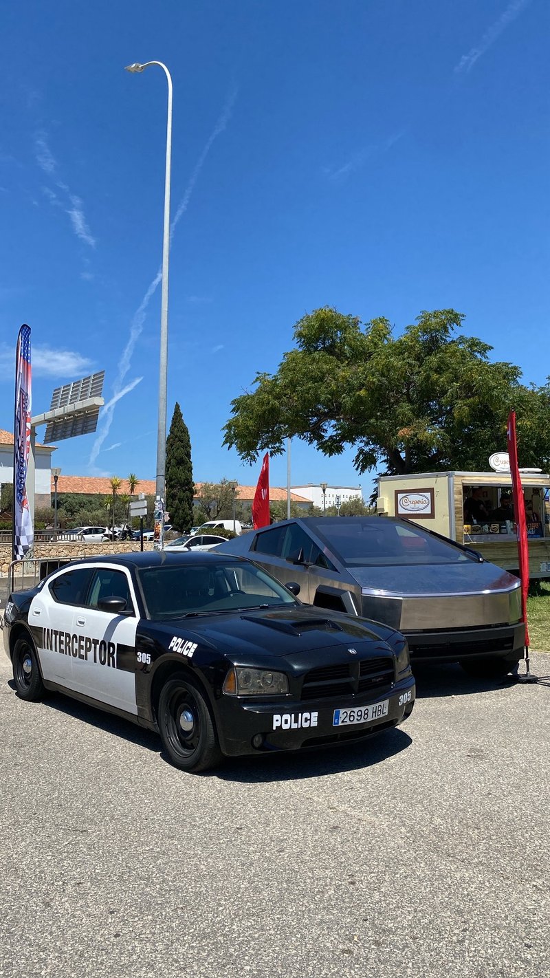 Dodge Charger Policia 2008