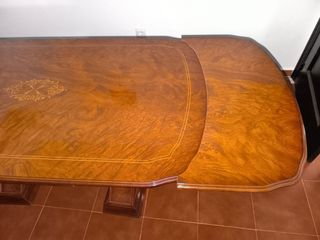 Mesa de madera vintage