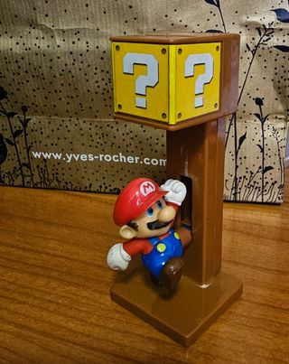 Super Mario Bros. Mcdonald Happy Meal 2016 Vintage