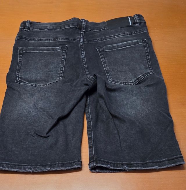 Bermuda tejana niño. Zara