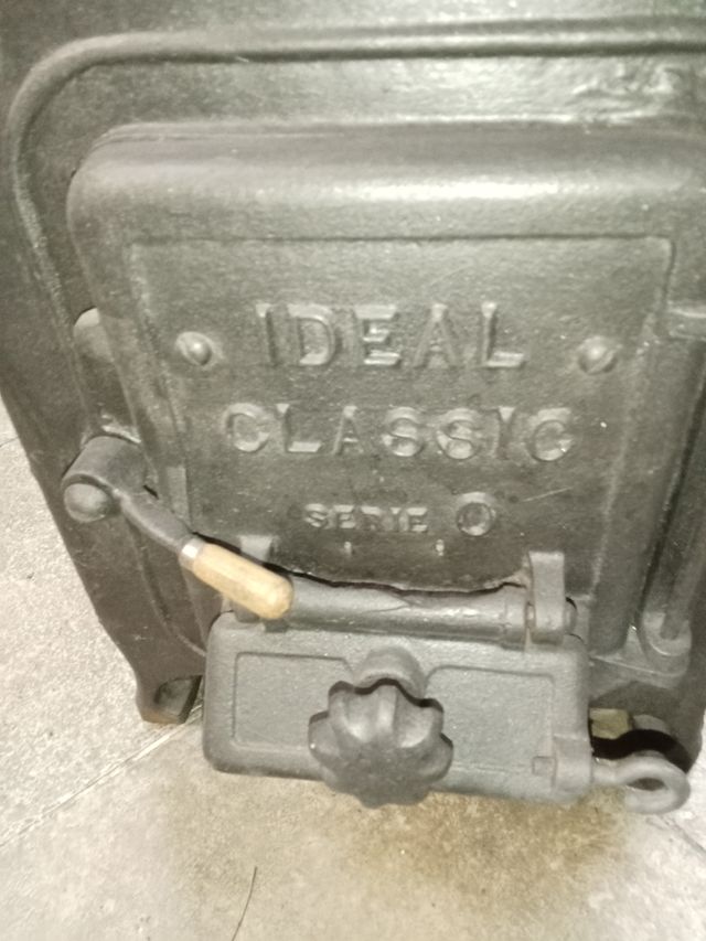 Caldera carbón/leña, Roca serie,0, en persona 