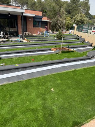Instalacion de cesped artificial