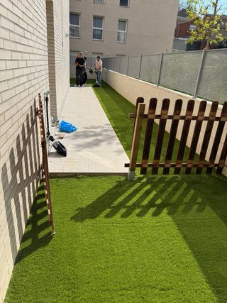 Instalcion de cesped artificial