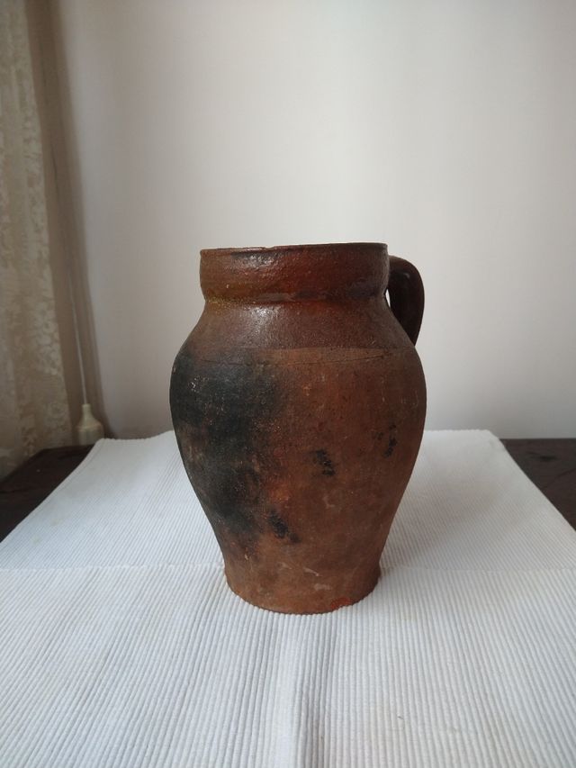 Puchero barro antiguo