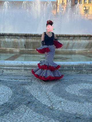 Traje Flamenca lunares rojo-negro
