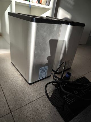 2 Baterías + cargador
