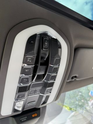 Porsche Macan gts virtual cockpit
