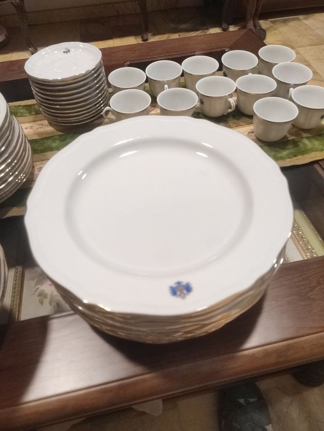 Vajilla porcelana fina royal kent