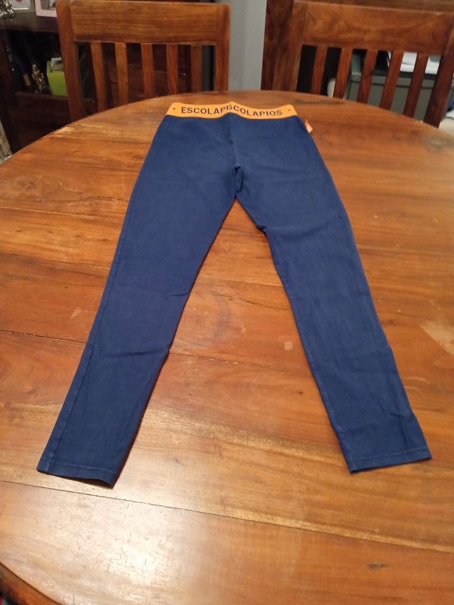 Leggins escuelas pias