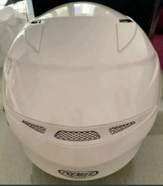 Cazadora cuero y  Casco moto a estrenar