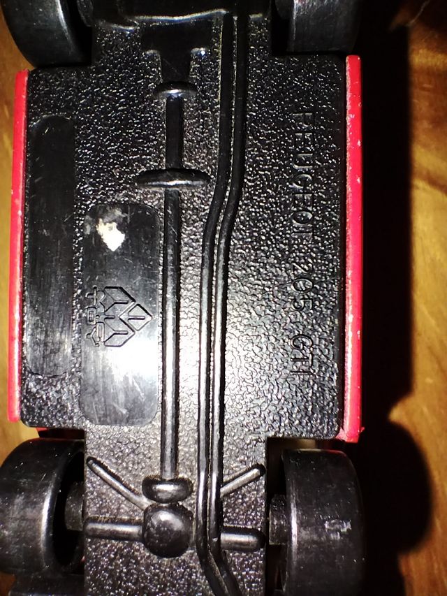 Ford Escort Peugeot 205 VW