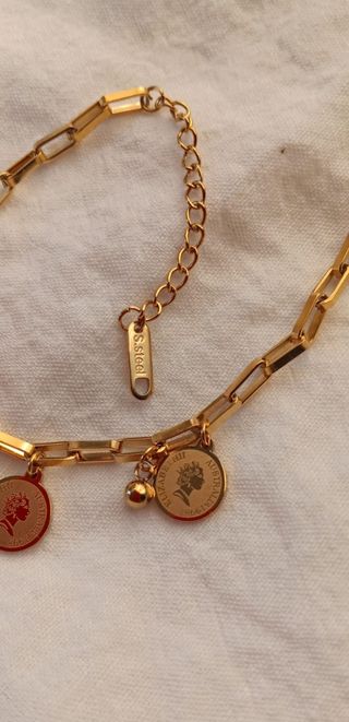 Pulsera con monedas reina elisabeth