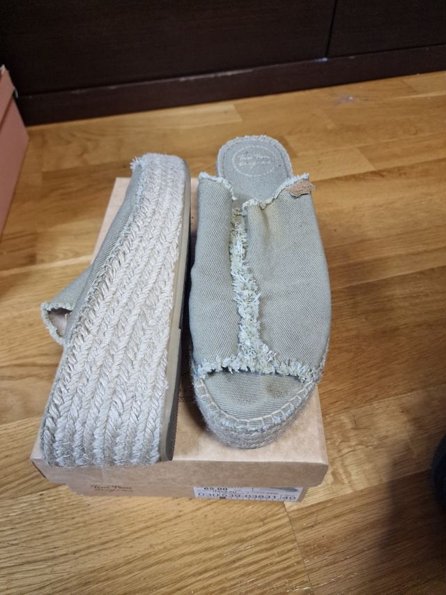 Sandalias cuña Tony Pons